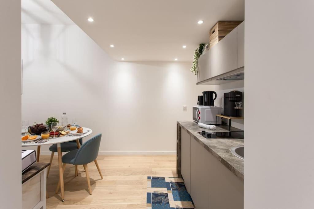 L10 Central Suite 2 Bedrooms Old Nice Wifi 3Mins Sea Exterior foto